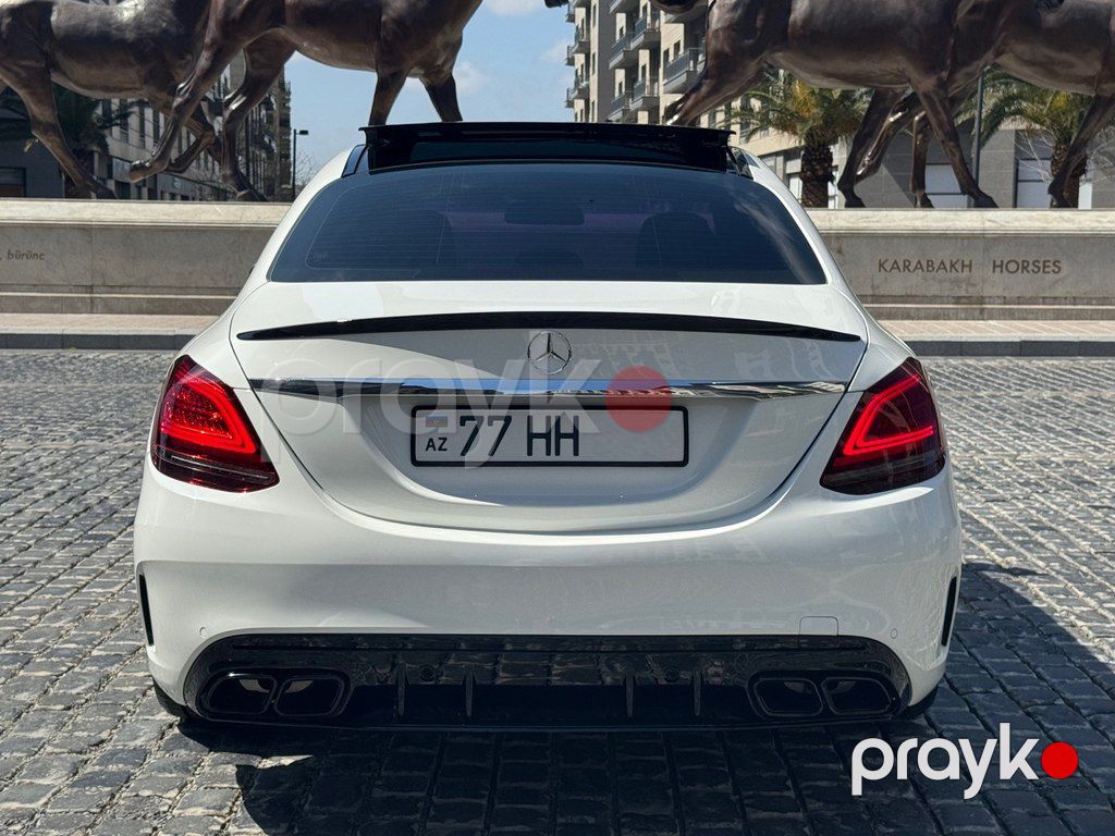 Mercedes C 300, 2.0 L, 2018 il, 152 000 km — Avtomobillər, Bakı (5)