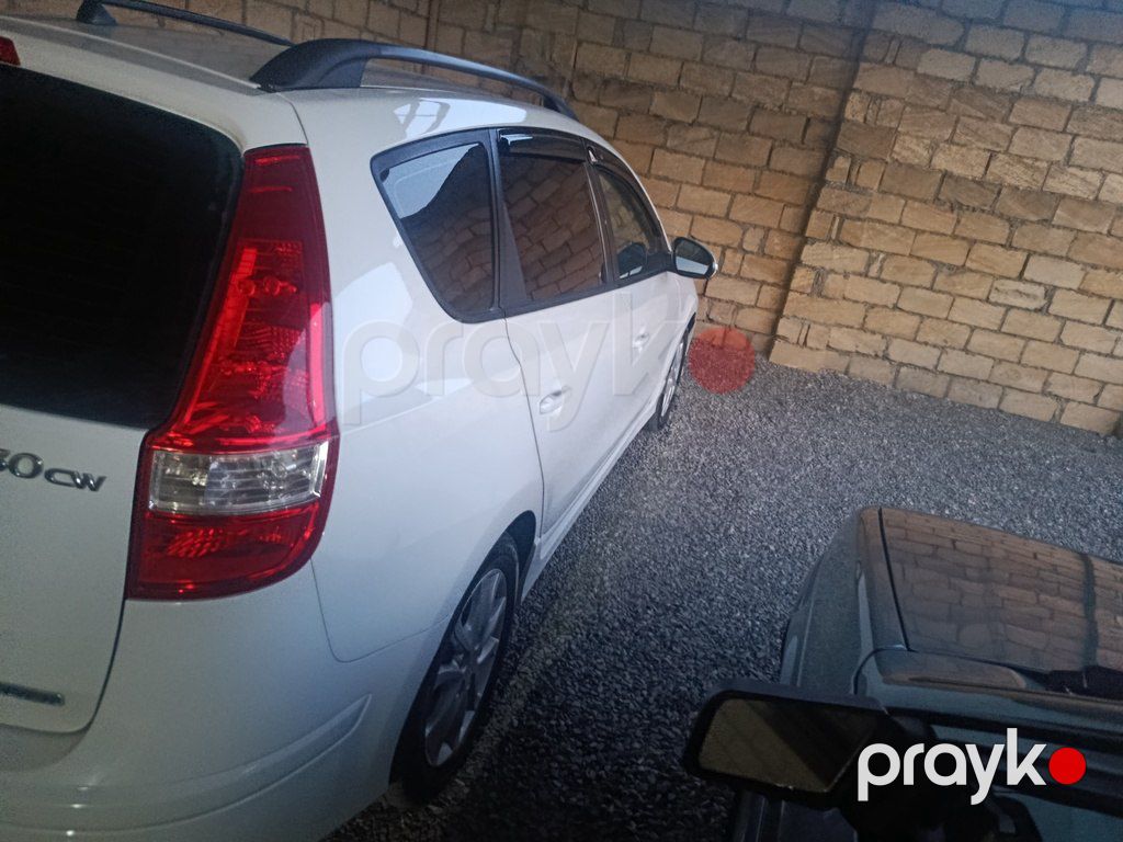 Hyundai i30, 1.6 L, 2010 il, 260 000 km — Avtomobillər, Qəbələ (3)