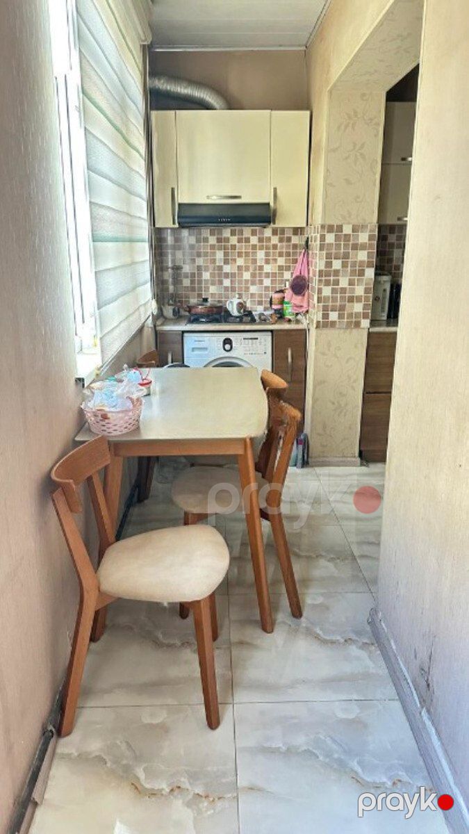 Satılır 4 otaqlı köhnə tikili 100 m² — Mənzil, Bakı (12)