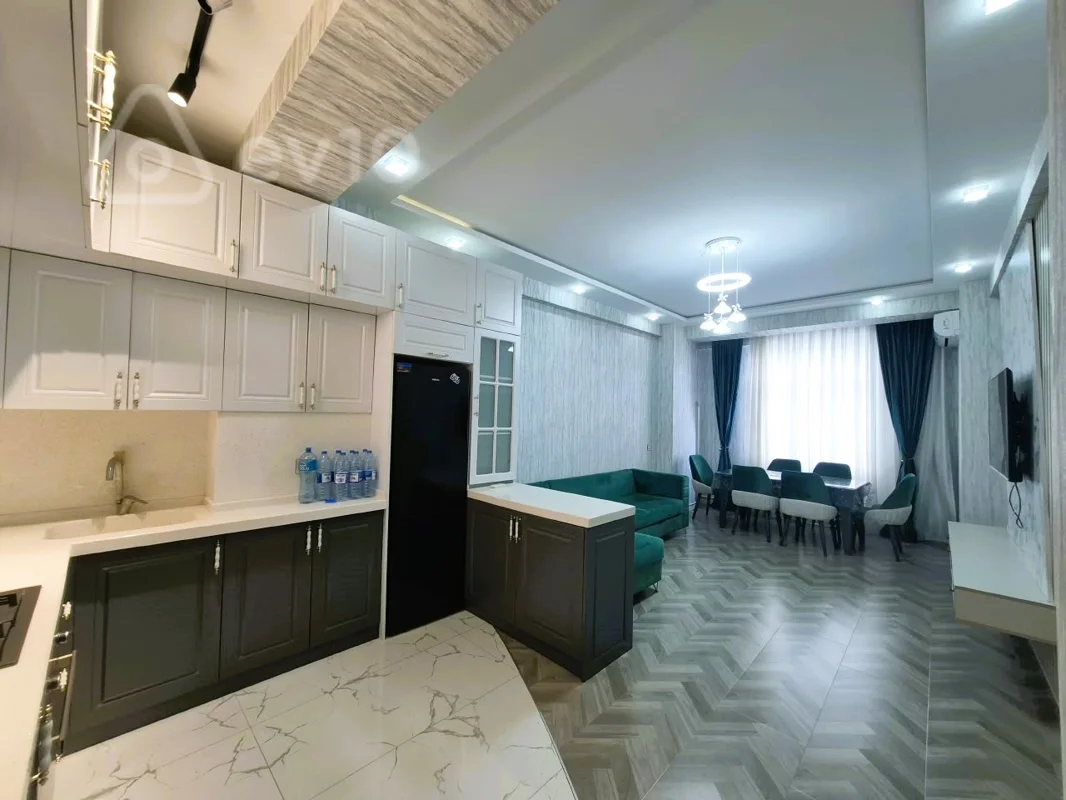 3 otaqlı mənzil, 100 m², Nərimanov metrosunun yaxınlığı — kirayə — Mənzil, Bakı (2)