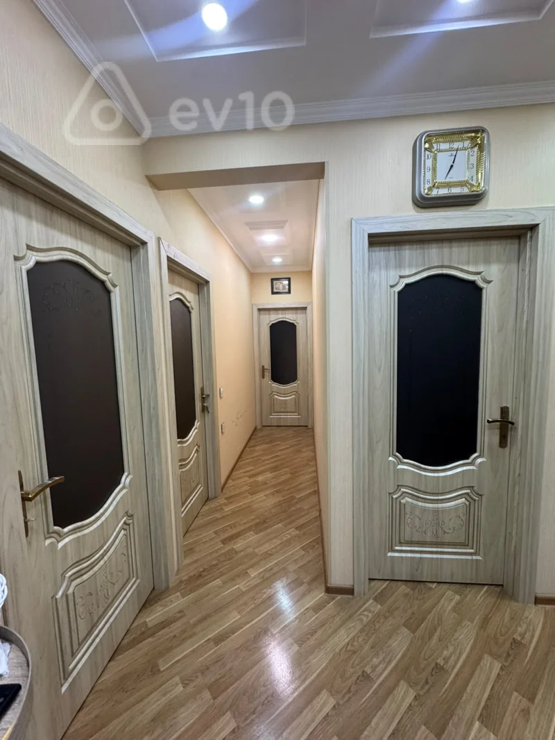 5 otaqlı mənzil, 120 m², B.Nuriyev — Bakı