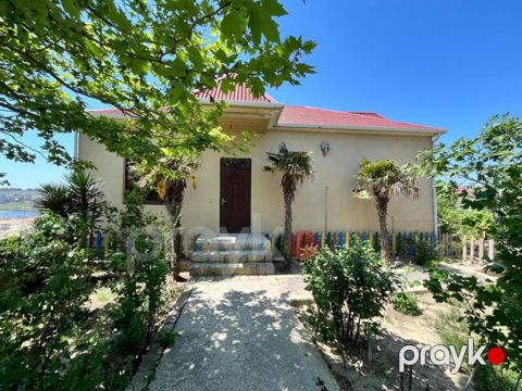 Satılır 6 otaqlı həyət evi/bağ evi 180 m² — Bakı