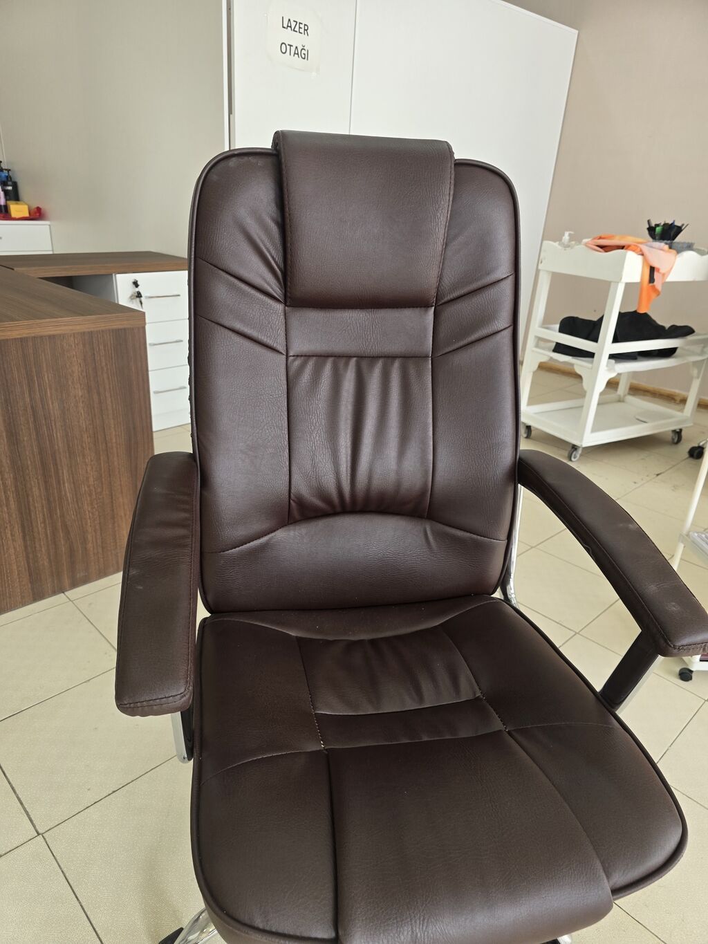 Ofis/biznes üçün mebel dəsti - L formalı recepsiyon/iş masası: Ağ və — Ofis mebeli, Bakı (6)