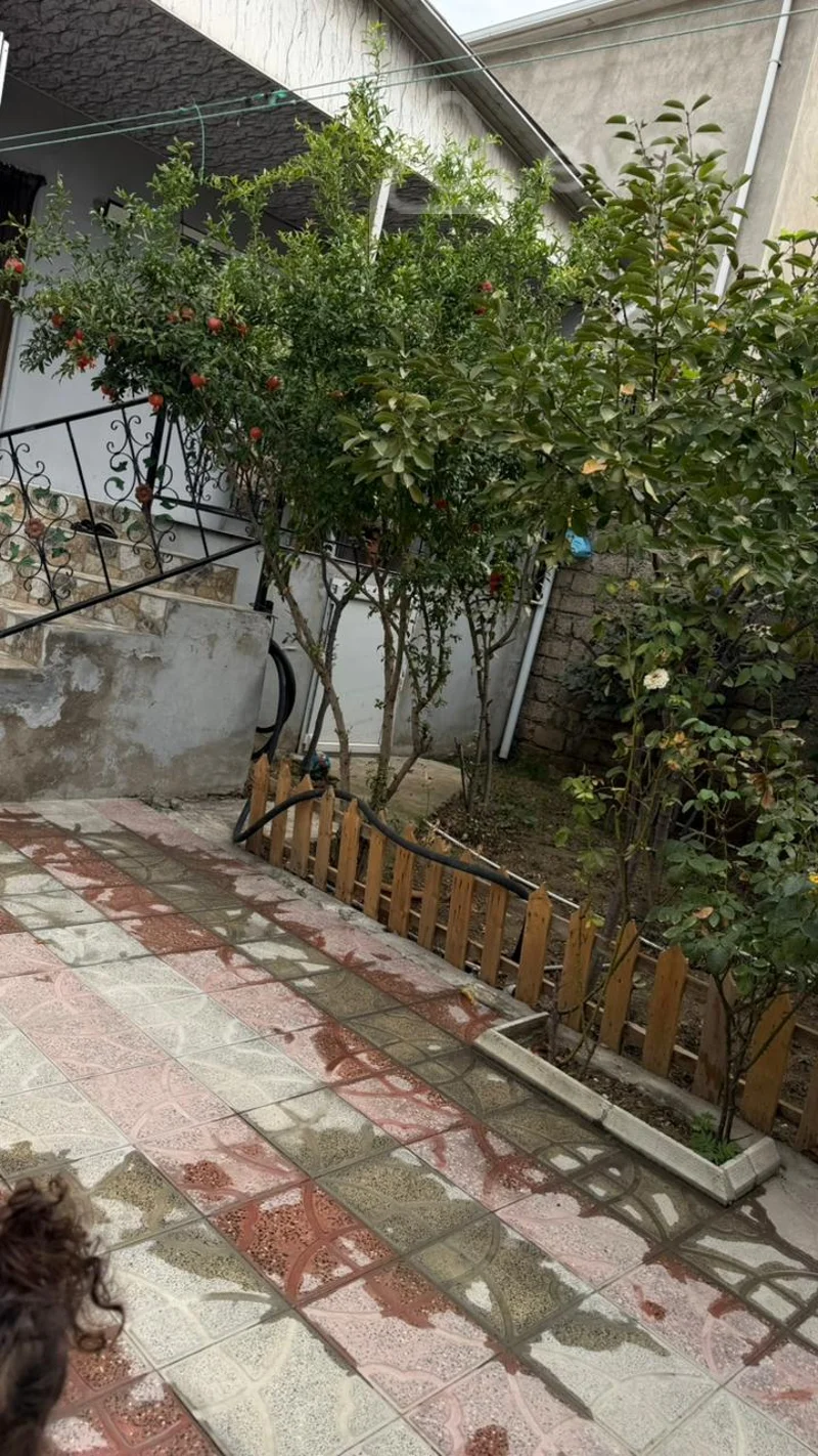 4 otaqlı həyət evi, 100 m², Zabrat 307no mektebin yani — Ramin Əhmədov
