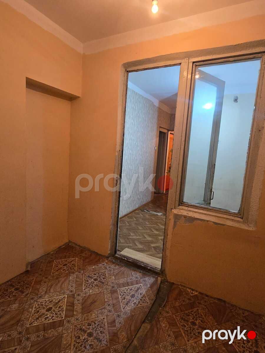 Satılır 2 otaqlı köhnə tikili 65 m² — Mənzil, Bakı (10)