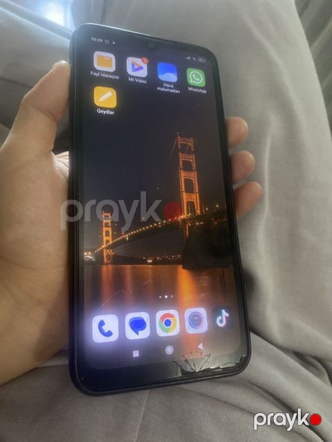 Xiaomi Mi CC9, 128 GB, rəng - Qara, Qırıq — Bakı