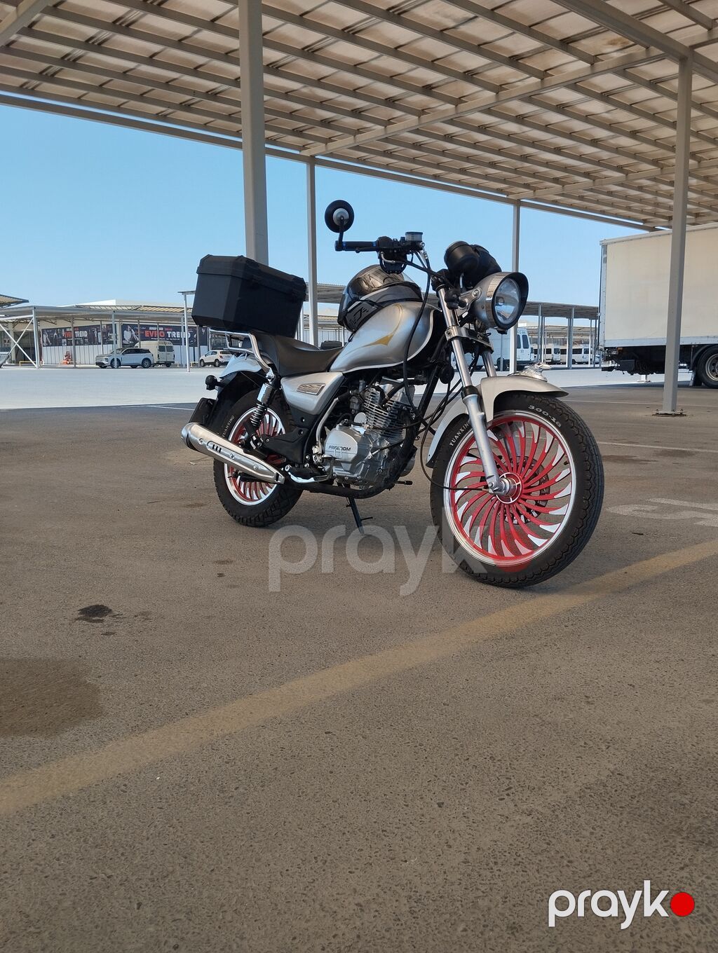 CH 125. Motosiklet – kruizer tipli, tək silindrli benzin mühərrikli — Motosikletlər, Güzdək (5)