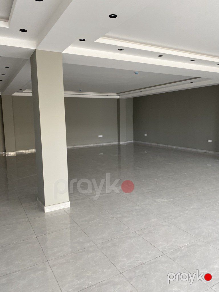 Satılır obyekt 670 m² — Əmlak, Bakı (2)