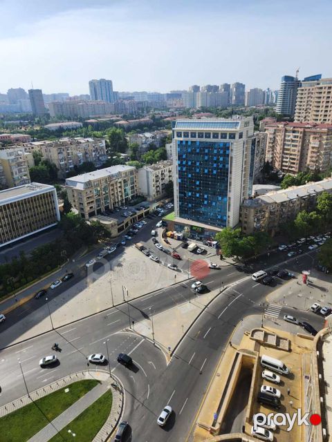 Satılır 3 otaqlı köhnə tikili 75 m² — Bakı