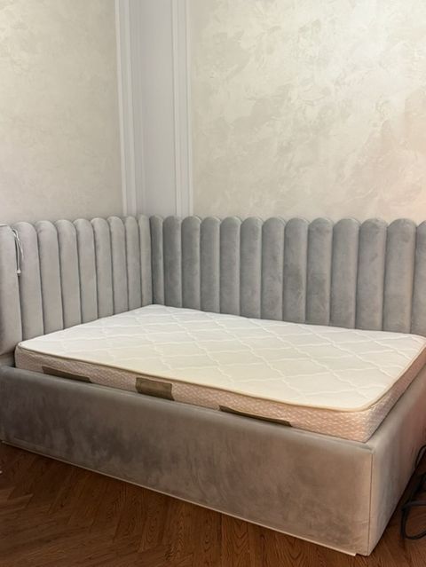 Künc çarpayı+döşek – yumşaq velür üzlüklü, U formalı başlıq və — Çarpayılar