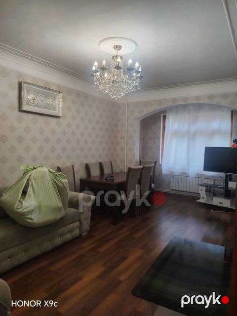 İcarəyə verilir 3 otaqlı köhnə tikili 70 m² — Bakı