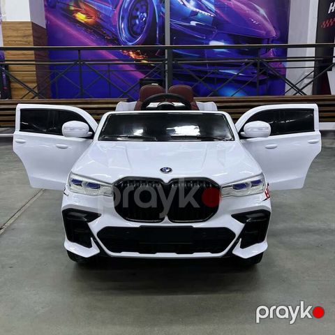 Uşaq avtomobili "BMW X8" — Bakı