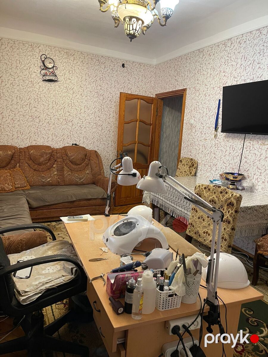 Satılır 2 otaqlı köhnə tikili 55 m² — Mənzil, Bakı (2)