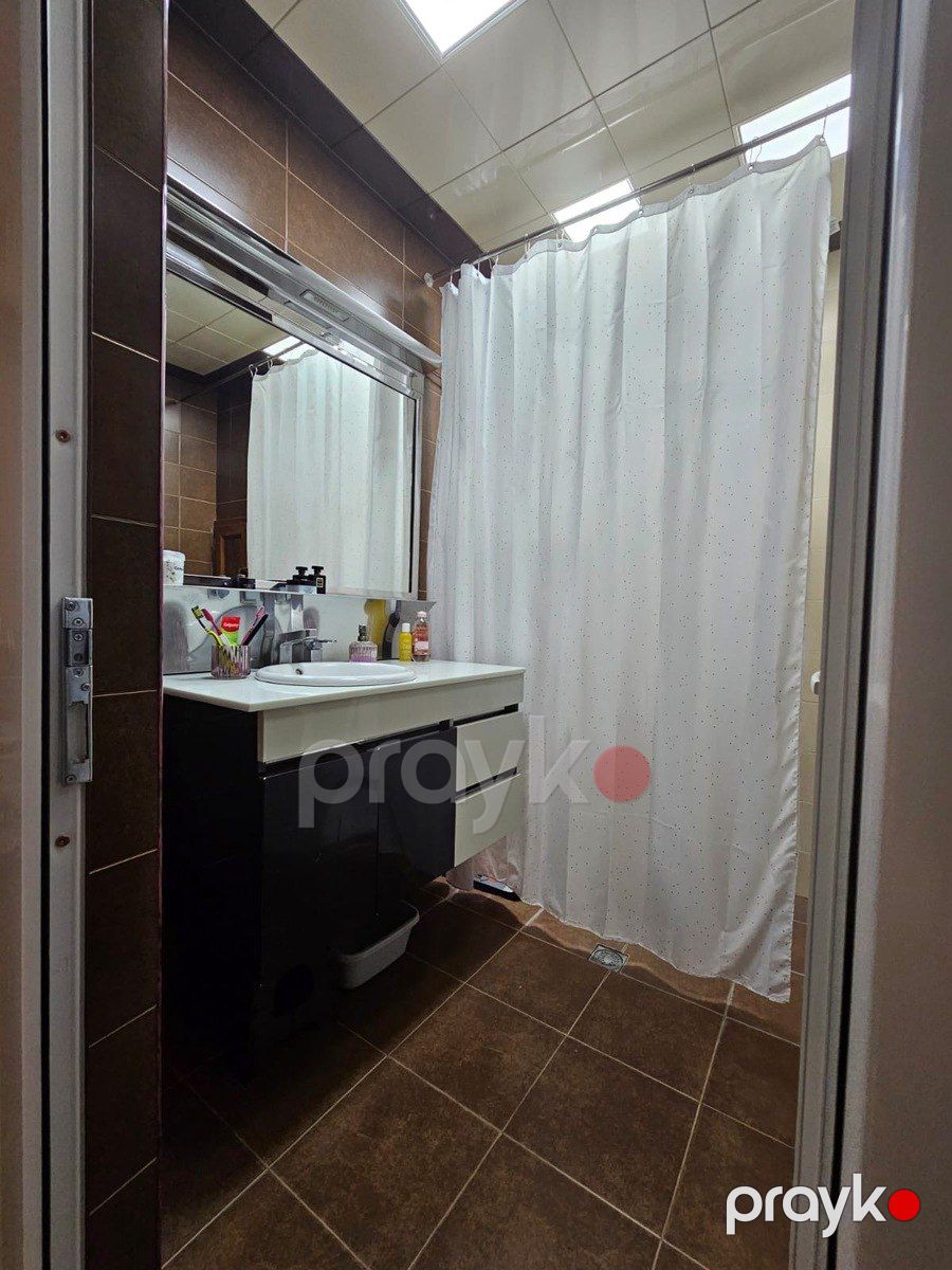 Satılır 4 otaqlı köhnə tikili 110 m² — Mənzil, Bakı (8)