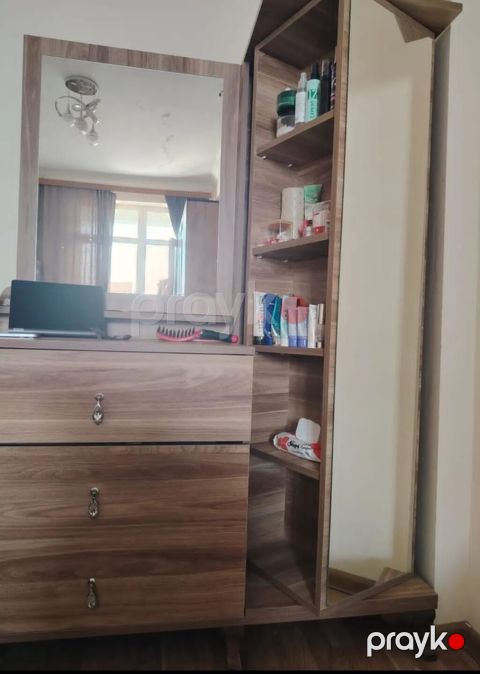 Kamod satilir.İdeal veziyyetde demek olar ki istifade olunmadi teze — Sumqayıt