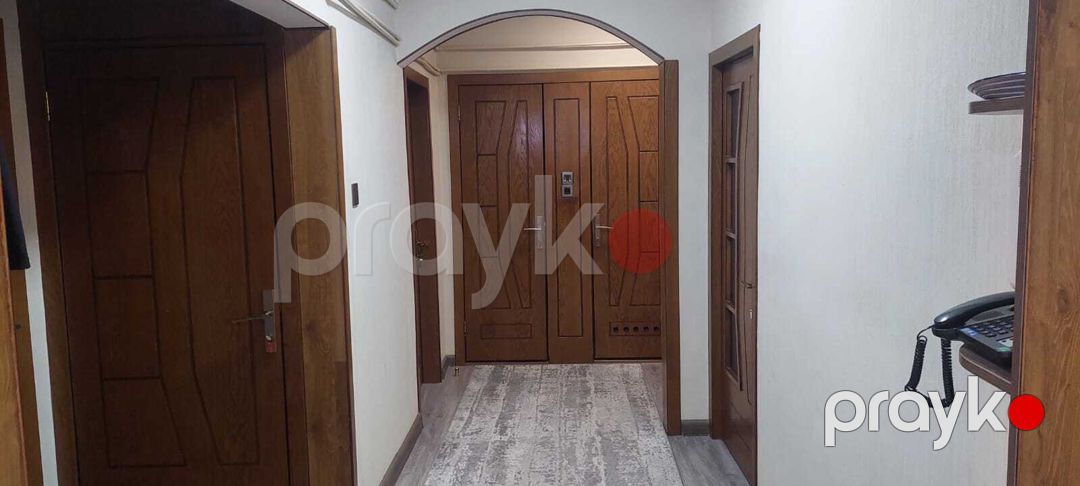 Satılır 5 otaqlı köhnə tikili 120 m² — Mənzil, Bakı (9)