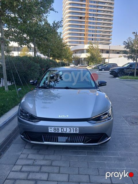 Kia EV6, 77.4 kWh, 2023 il, 90 500 km — Bakı