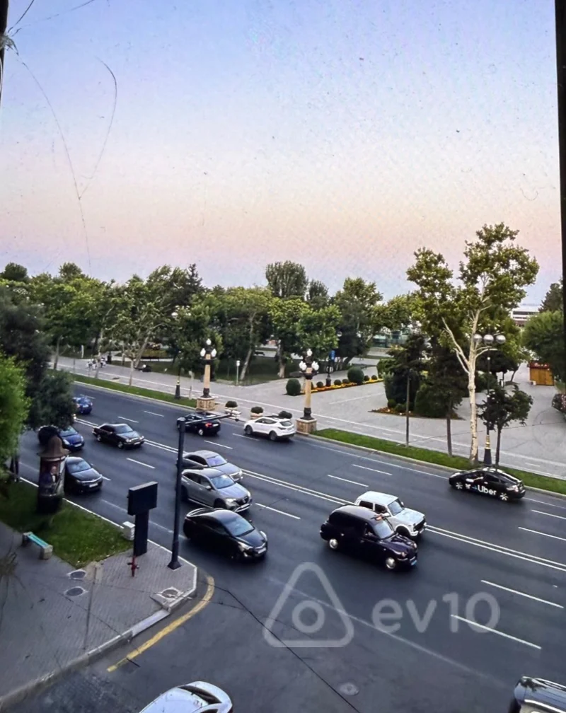 4 otaqlı mənzil, 120 m², Neftçilər prospekti 5b — kirayə — Mənzil, Bakı (2)