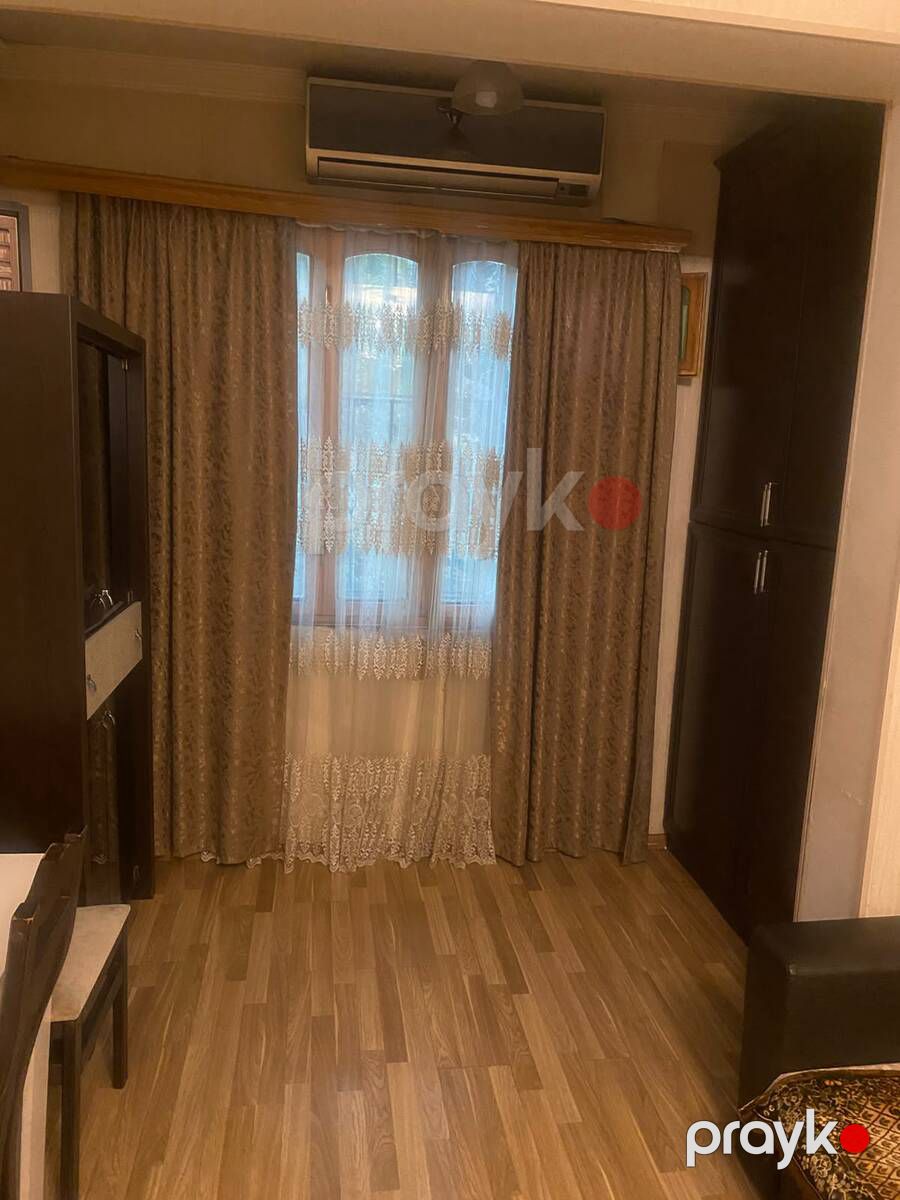 İcarəyə verilir 2 otaqlı köhnə tikili 90 m² — Mənzil, Bakı (9)