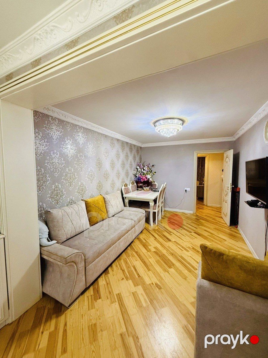 Satılır 2 otaqlı köhnə tikili 50 m² — Mənzil, Bakı (2)