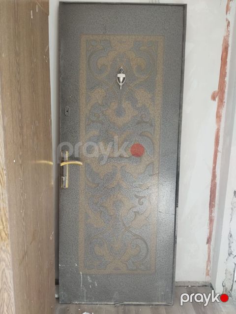 Demir qapi 200/90sm 110azn qiymet sondur Razin 9194 leli — Digah