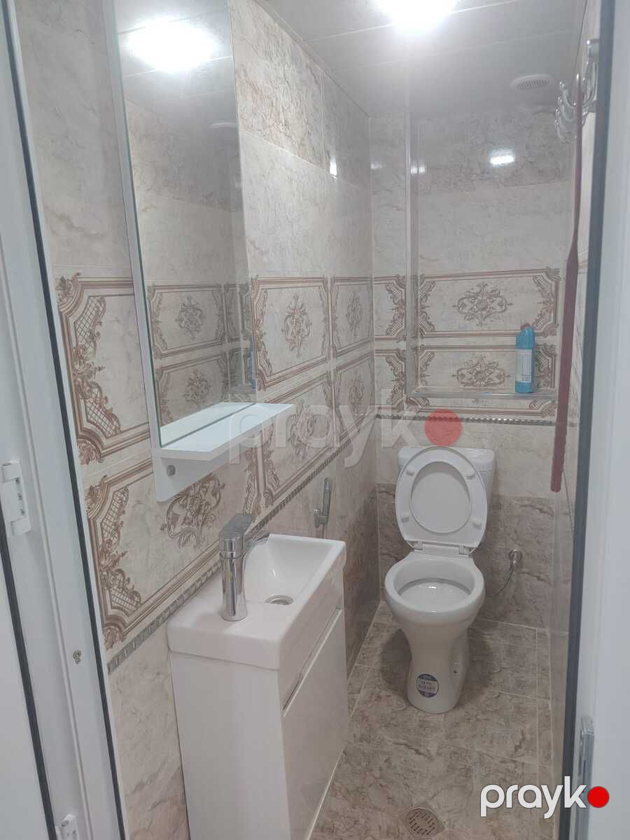 Satılır 2 otaqlı köhnə tikili 70 m² — Mənzil, Bakı (9)