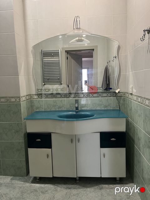 Hamam və tualet üçün moydadır dəsti satılır – 190 AZN. Hər ikisi — Bakı