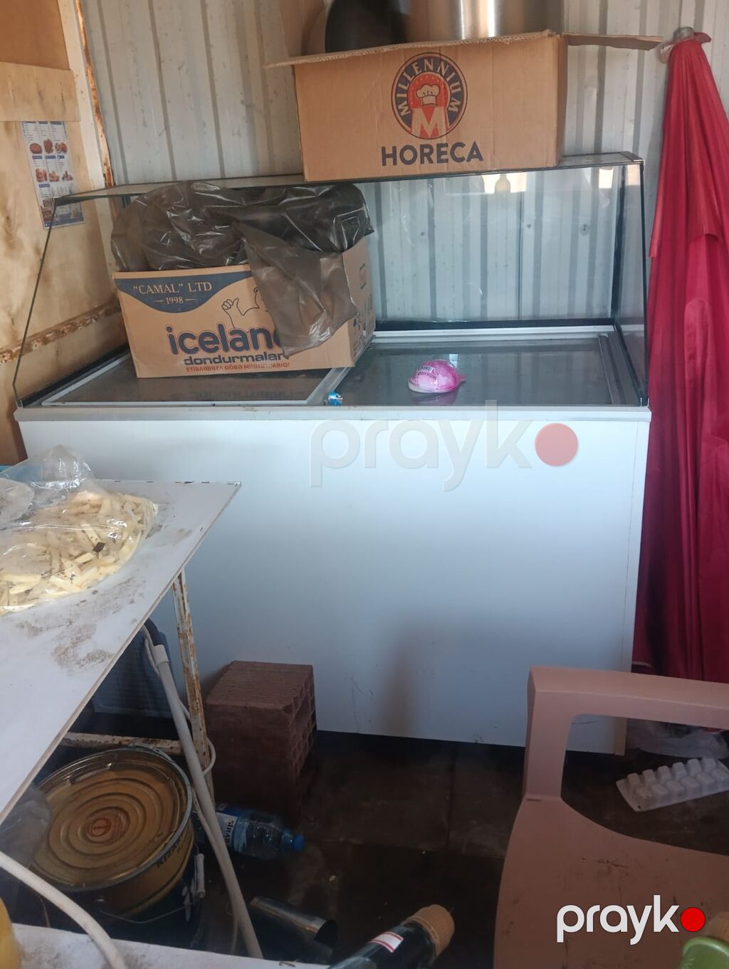 Şüşəli dondurucu — Dondurma kamera, Digah (2)