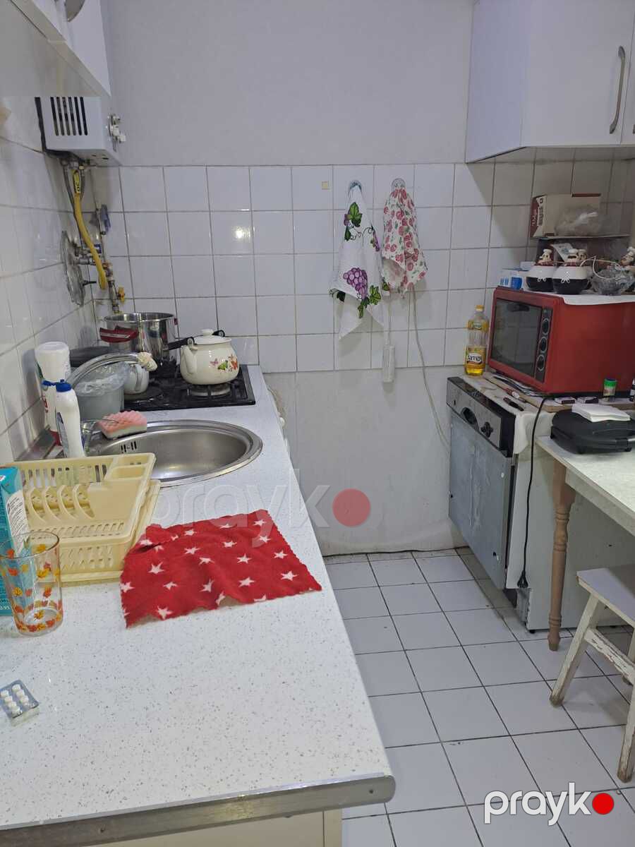 Satılır 2 otaqlı köhnə tikili 65 m² — Mənzil, Bakı (11)