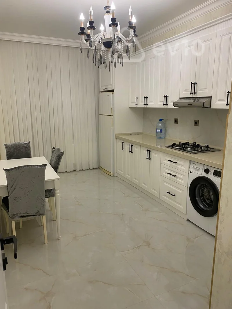 3 otaqlı mənzil, 130 m², Ehmed mehbaliyev — kirayə — Mənzil, Bakı (5)