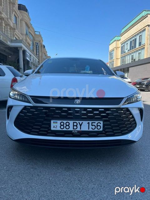 BYD Qin Plus, 1.5 L, 15.9 kWh, 2025 il, 18 000 km — Bakı