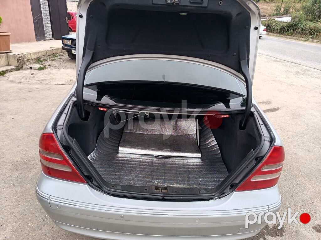 Mercedes-Benz C-Class: 2.6 l 2002 il Sedan — Avtomobillər, Quba (9)