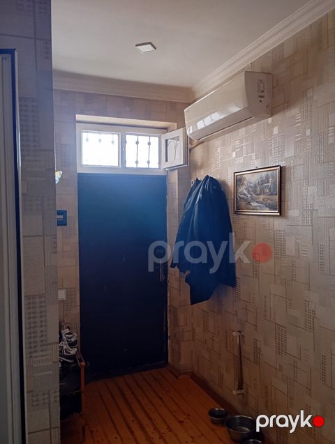 Həyət evi, Binəqədi r — Bakı