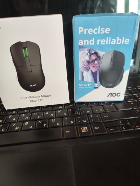 İki ədəd simsiz kompüter siçanı 1) Acer Wireless Mouse OMW120 — Lənkəran