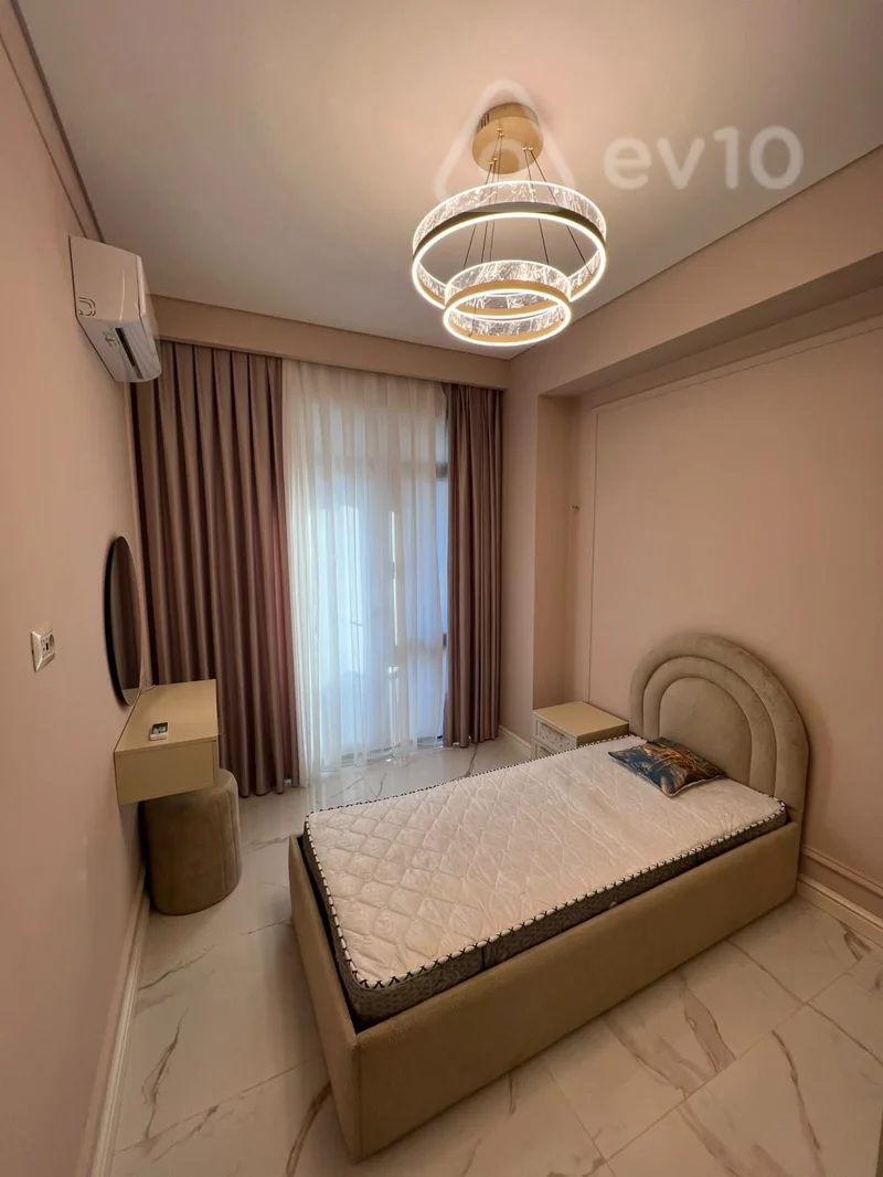 3 otaqlı mənzil, 90 m², islam abışov küç — kirayə — Mənzil, Bakı (4)