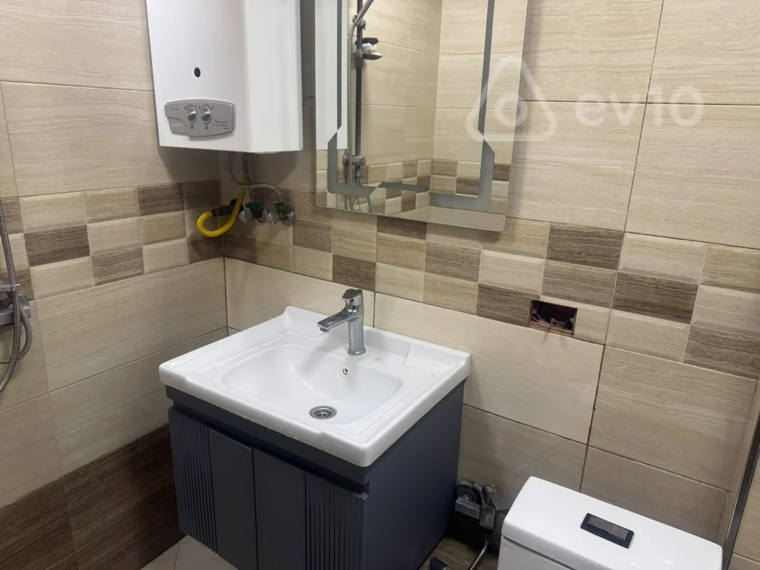 3 otaqlı mənzil, 75 m², Rahib Məmmədov küçəsi — kirayə — Mənzil, Bakı (12)