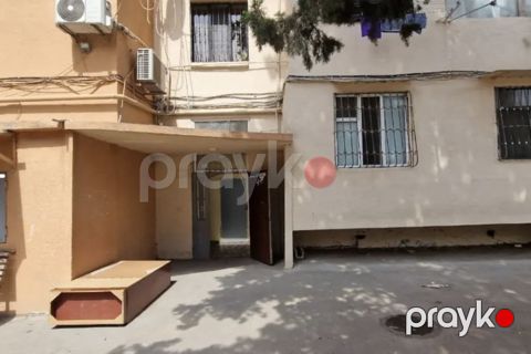 Satılır 3 otaqlı köhnə tikili 70 m² — Bakı