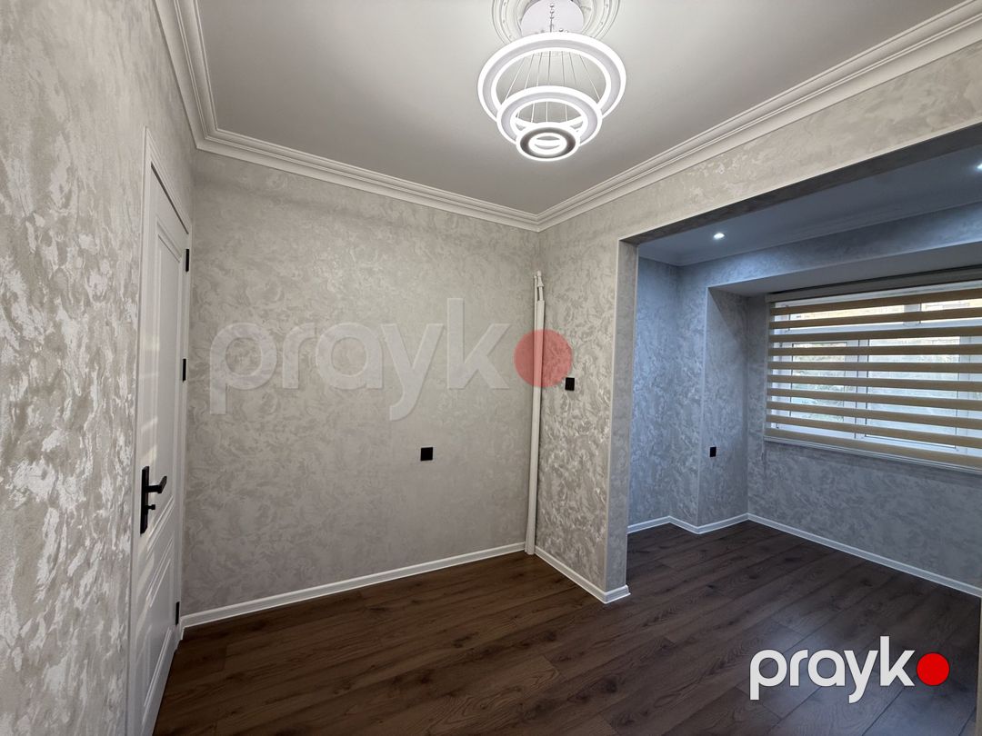 Satılır 2 otaqlı köhnə tikili 60 m² — Mənzil, Bakı (12)