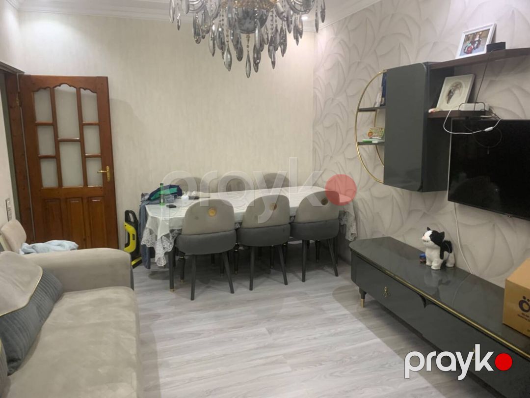 Satılır 2 otaqlı köhnə tikili 60 m² — Mənzil, Bakı (11)