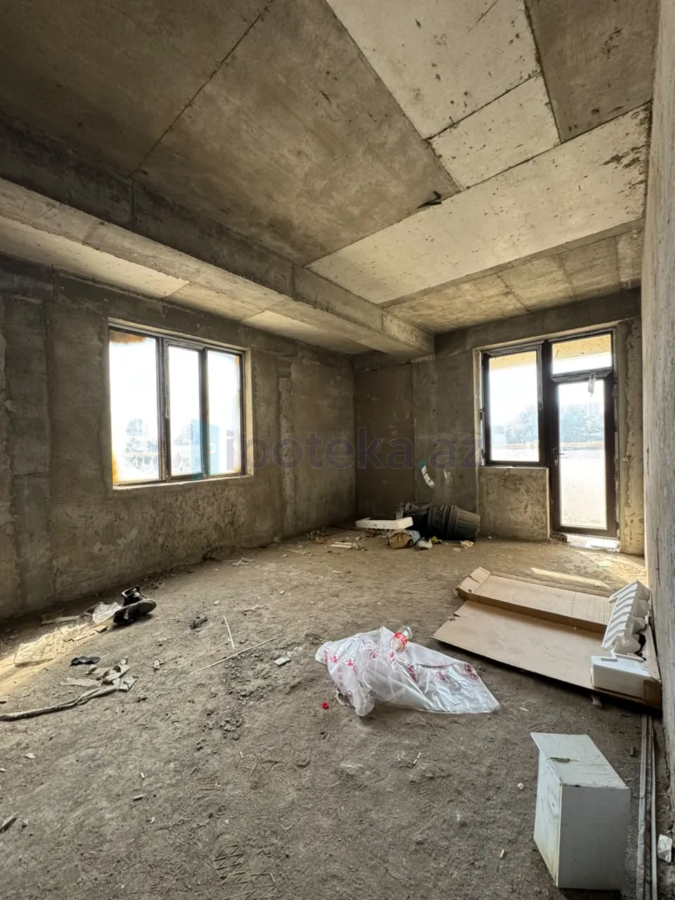 Satılır: 3 Otaq, Yeni tikili, Yasamal r., 125.00 m² — Bakı