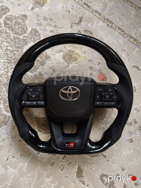 Toyota sükanı — Bakı