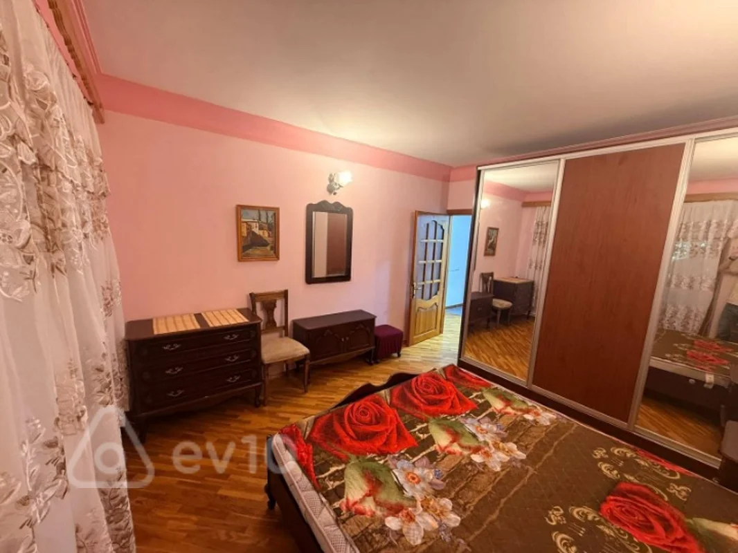 3 otaqlı mənzil, 90 m², Faiq Yusifov küç — kirayə — Mənzil, Bakı (4)