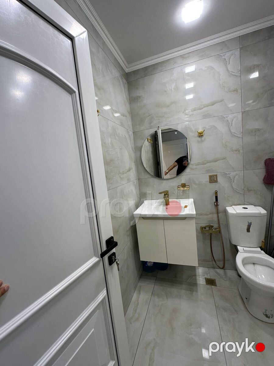 Satılır 2 otaqlı köhnə tikili 60 m² — Mənzil, Bakı (7)