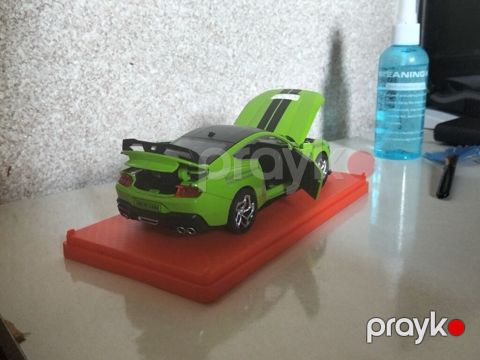 Kolleksiya üçün model avtomobil – yaşıl rəngli sport kupe “GT 500” — Bakı