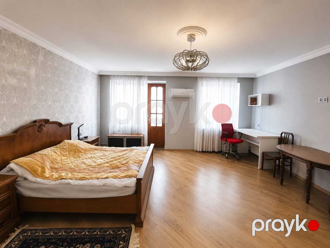 Satılır 5 otaqlı köhnə tikili 165 m² — Mənzil, Bakı (7)