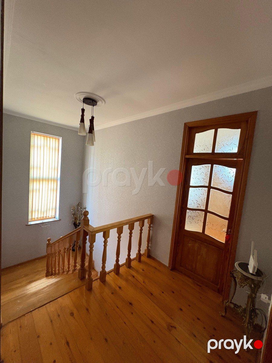 Satılır 5 otaqlı həyət evi/bağ evi 300 m² — Ev, villa, Bakı (5)