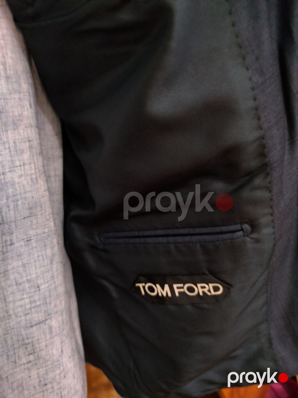Tom Ford kişi kostyumu - Model: Fit A - Ölçə: 52 (etiketdə “7-52 C”) — Kostyum, Bakı (2)