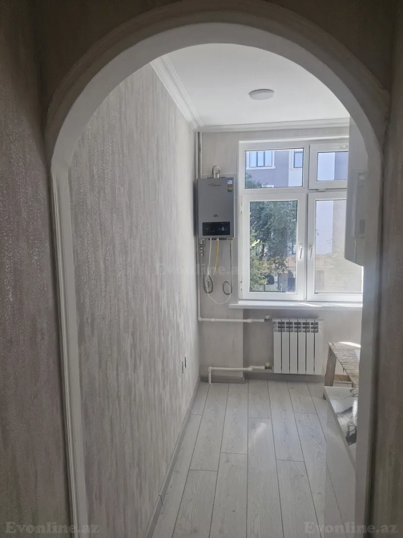 Satılır 2 otaqlı Mənzil Köhnə tikili 50 m² Bakı, Nizami r., Qara Qarayev m., 8-ci kilometr — Mənzil, Bakı (7)