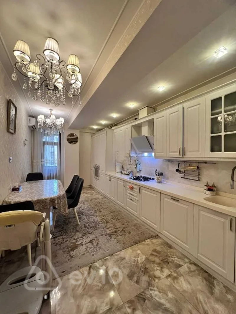 3 otaqlı mənzil, 165 m², Həsən Salmani küçəsi — kirayə — Mənzil, Bakı (6)