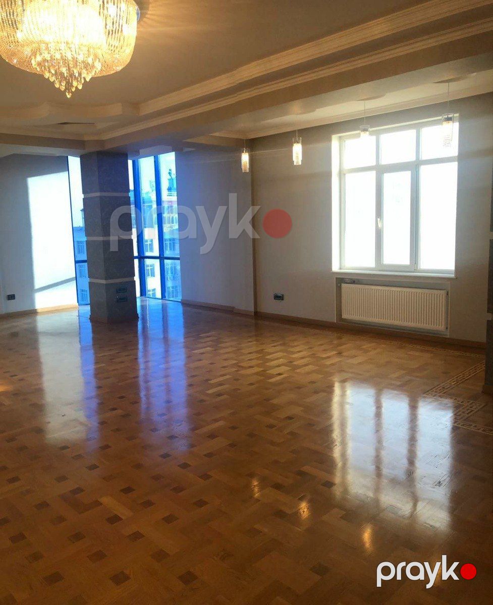 İcarəyə verilir 4 otaqlı yeni tikili 217 m² — Mənzil, Bakı (11)